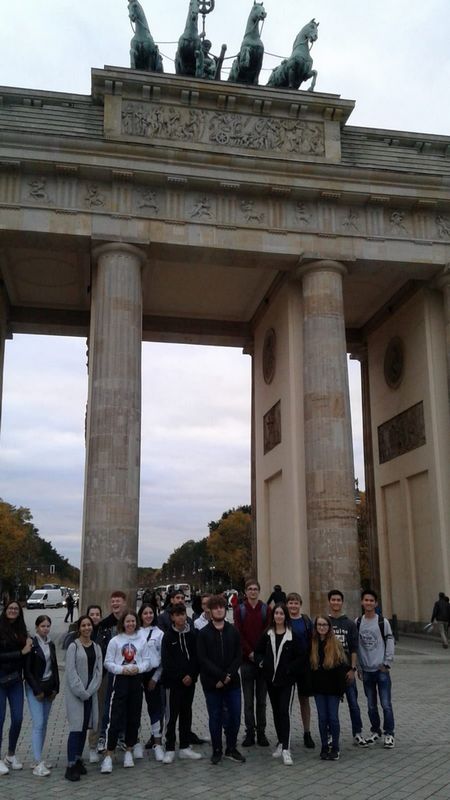 10M vor dem Brandenburger Tor blog Berlin5